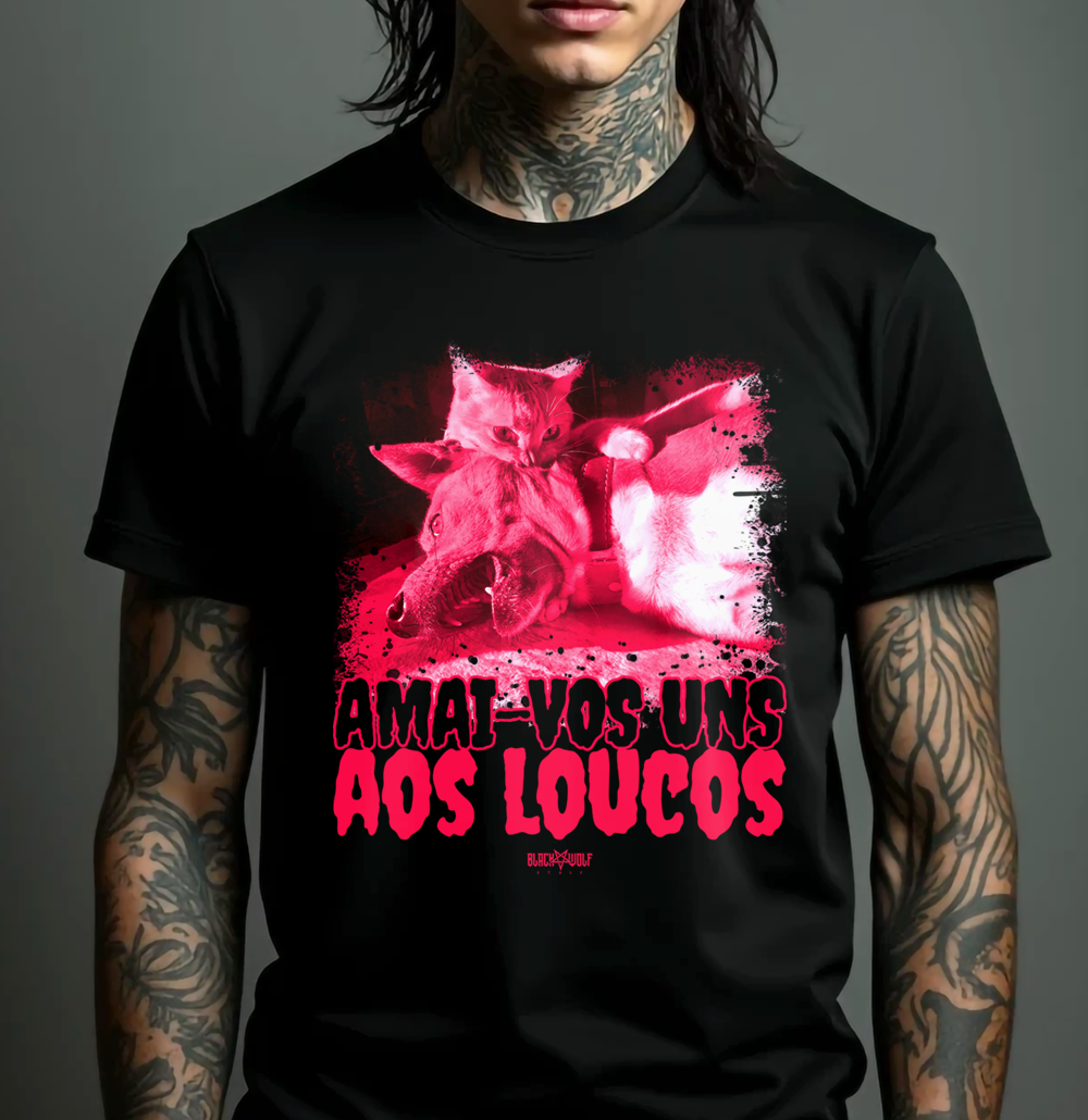 Camiseta - Amai-vos uns aos Loucos