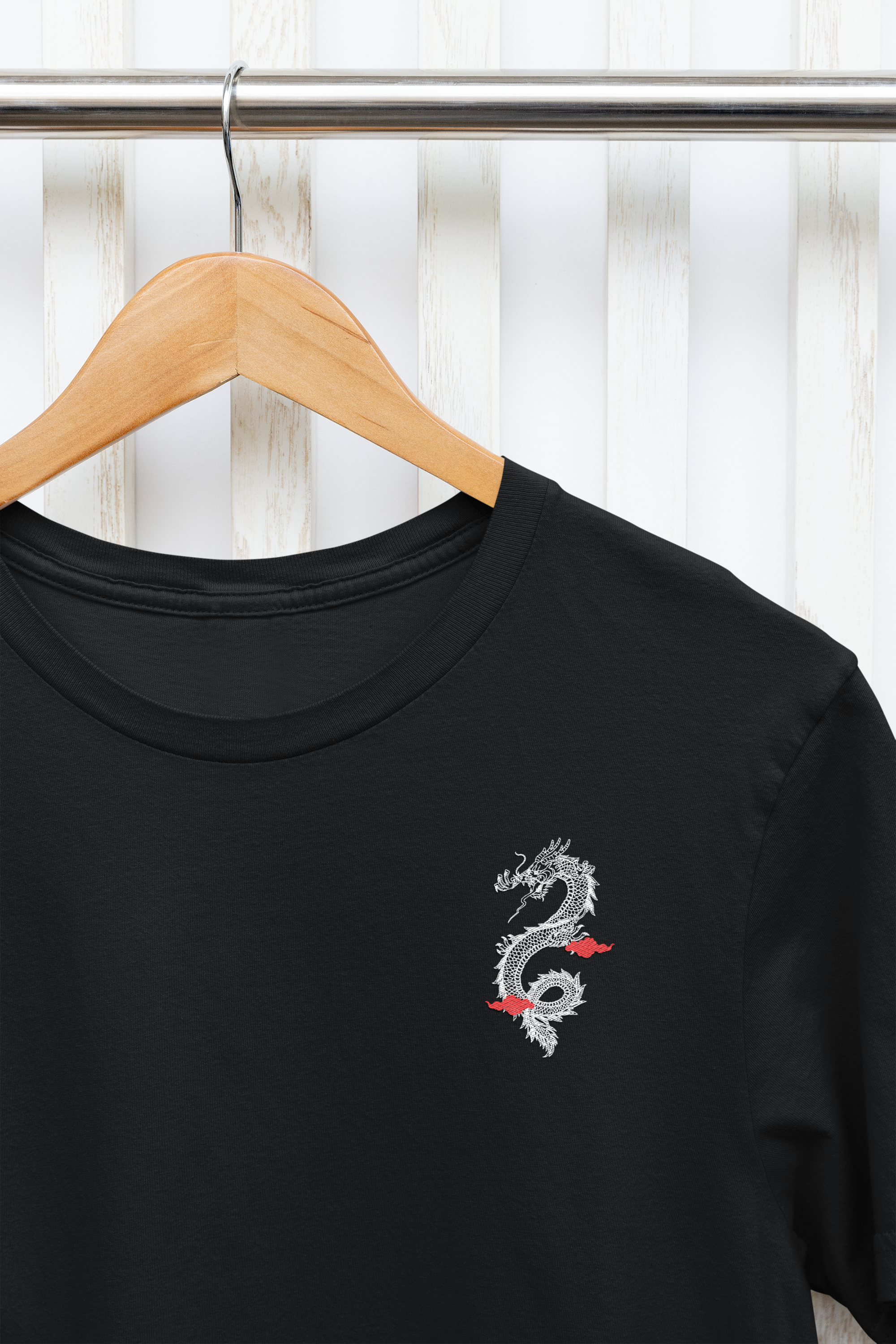 Camiseta Preta - Back Day (Frente/Costas)