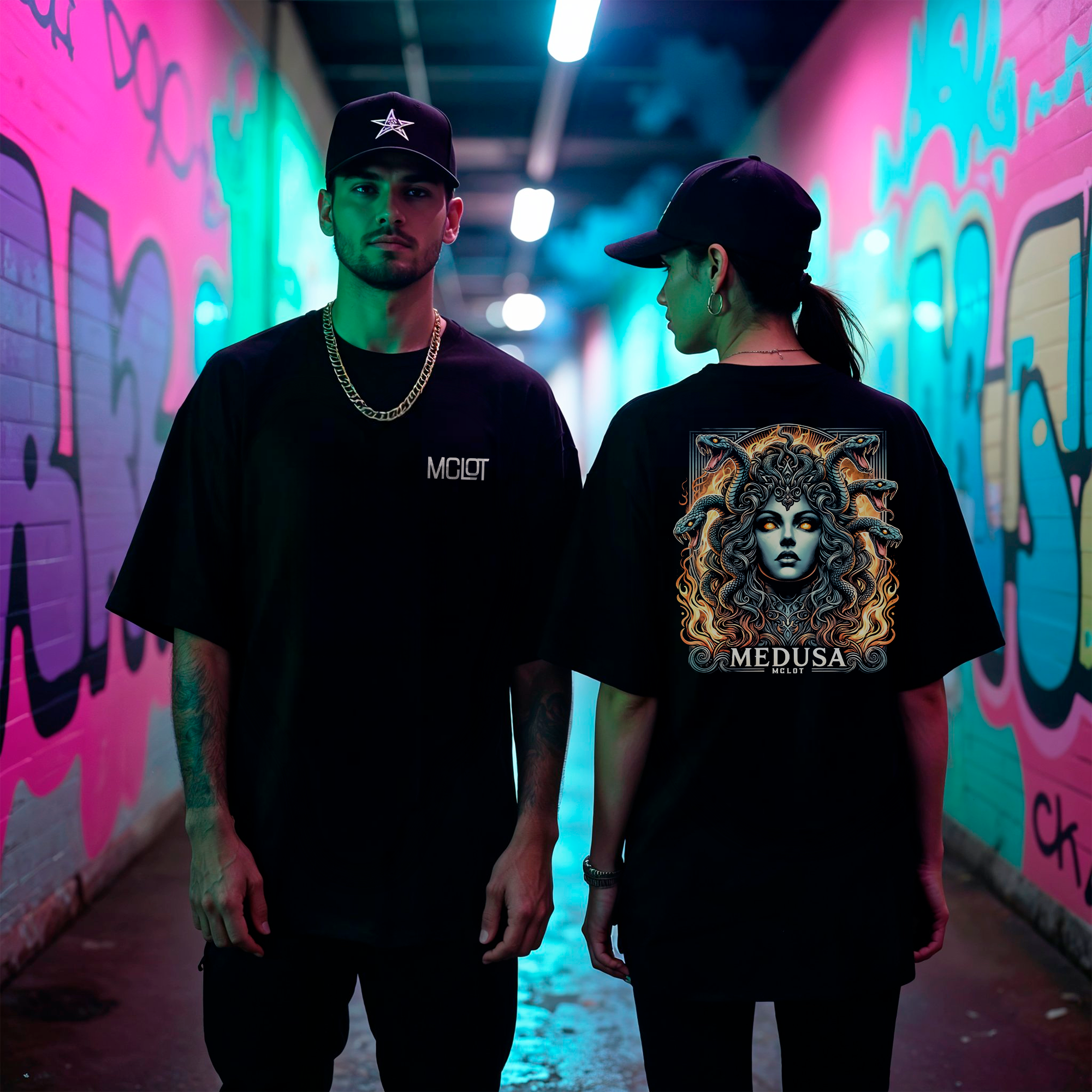 OVERSIZED MEDUSA 3