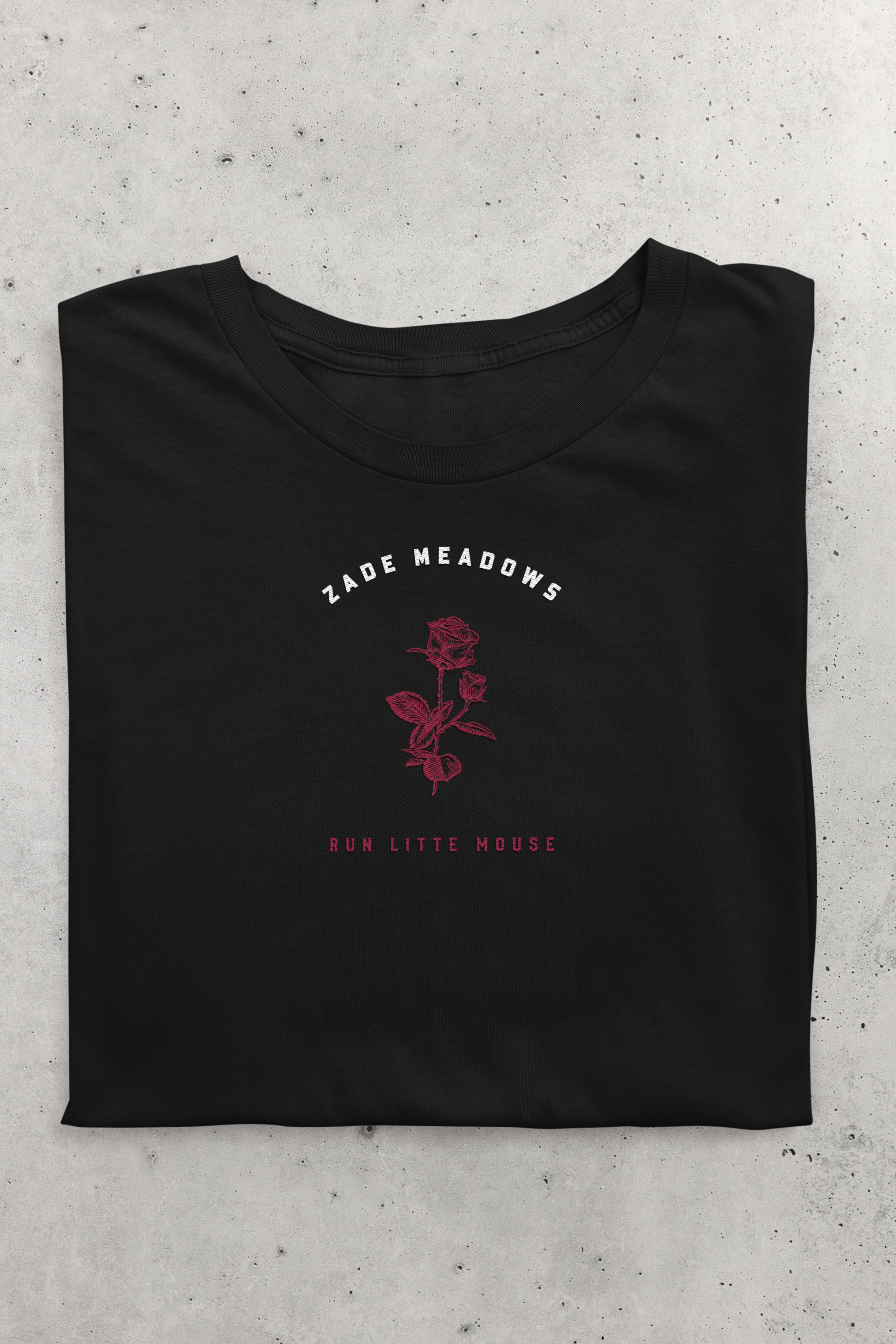 Camiseta Zade Meadows - Assombrando Adeline