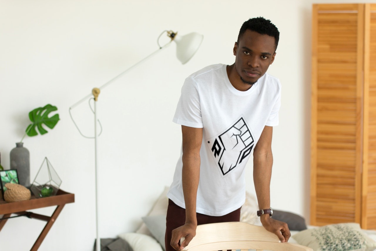 Camiseta Revolução Preta Versão B