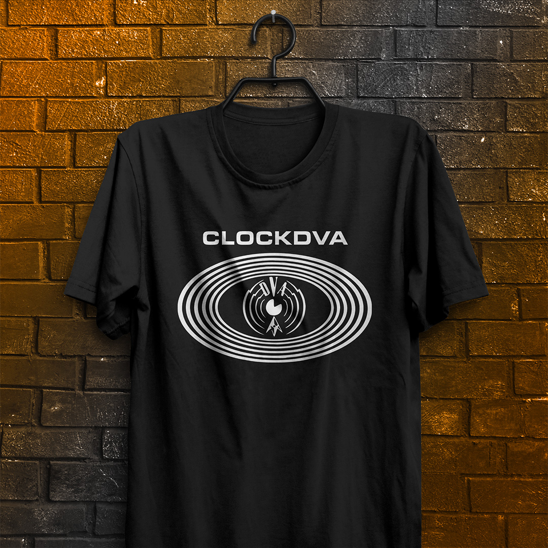 Clock DVA - Logo Branco